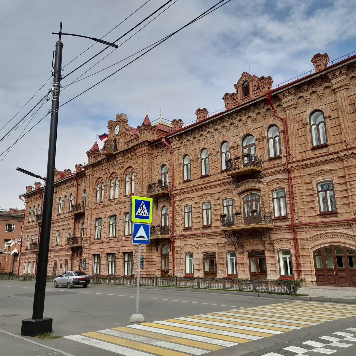 Фото автора.  Минусинский "Зимний дворец", дом Вильнера