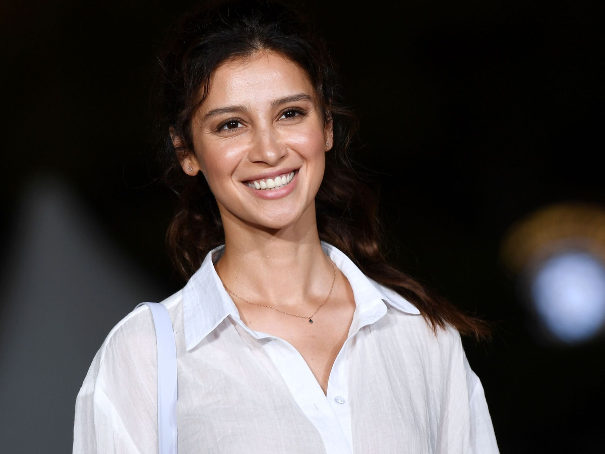 Равшана Куркова