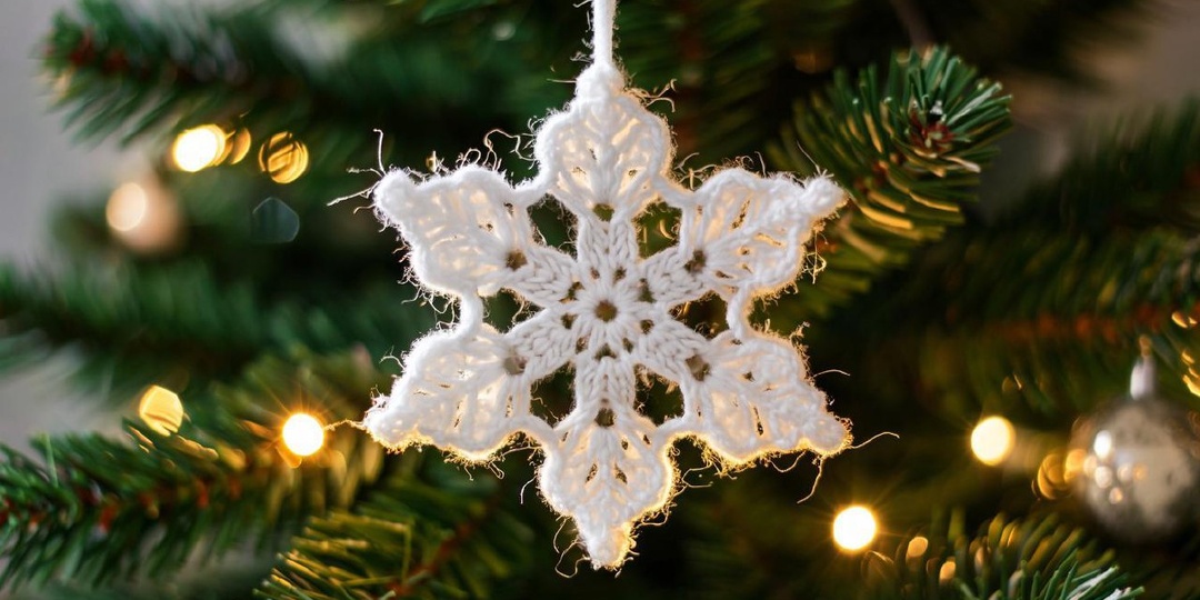 ЗИМА В МИНИАТЮРЕ – ВЯЖЕМ СНЕЖИНКИ КРЮЧКОМ. СХЕМЫ ДЛЯ НАШЕГО ТВОРЧЕСТВА