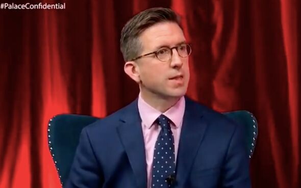 Ричард Иден, королевский обозреватель. 