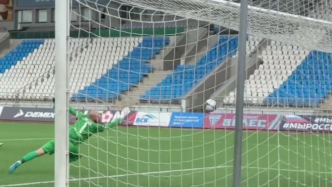 Фото: скриншот видео из ТГ-канала "ФК "Ленинградец"