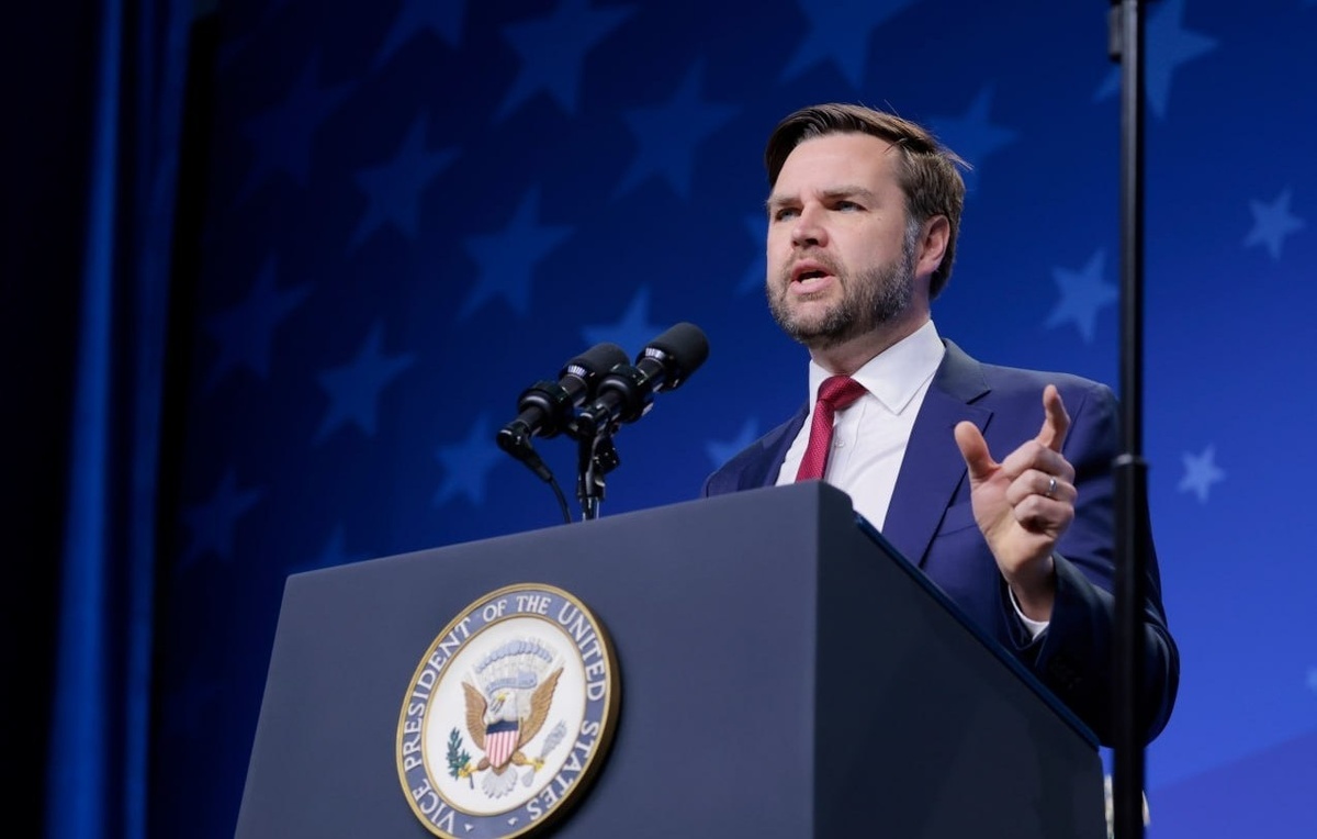    Вице-президент США Джеймс Дэвид Вэнс  Anna Moneymaker/Getty Images