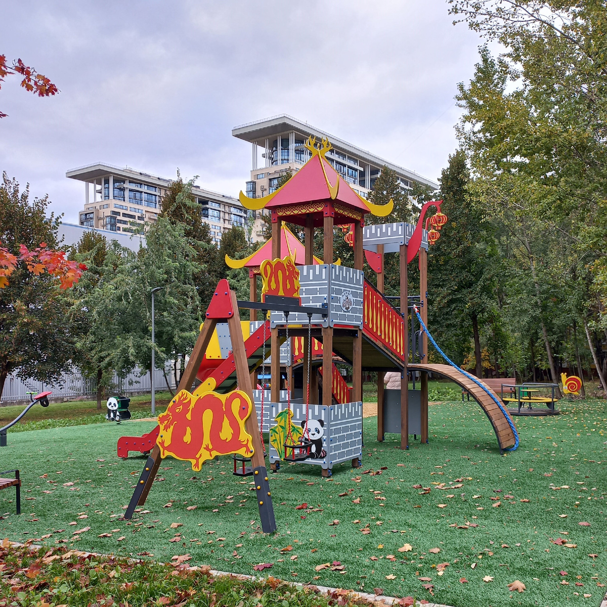 Новоясеневский проспект. Сентябрь 2025.