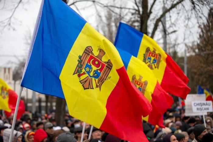 Обложка © Shutterstock / FOTODOM / Dan Morar