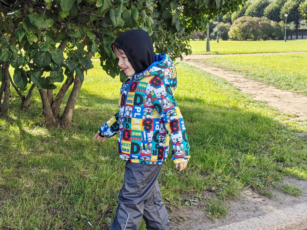 Ждем переход у Марсова поля