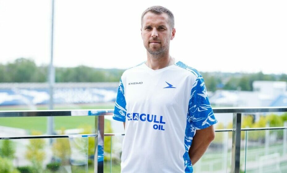    Дмитрий Комбаров возглавил «Чайку». Фото: ФК «Чайка»