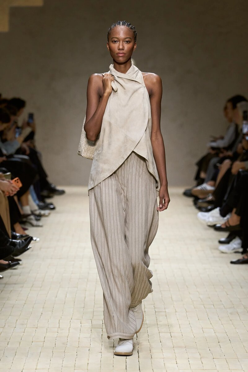 Emporio Armani Spring 2026 Ready-To-Wear