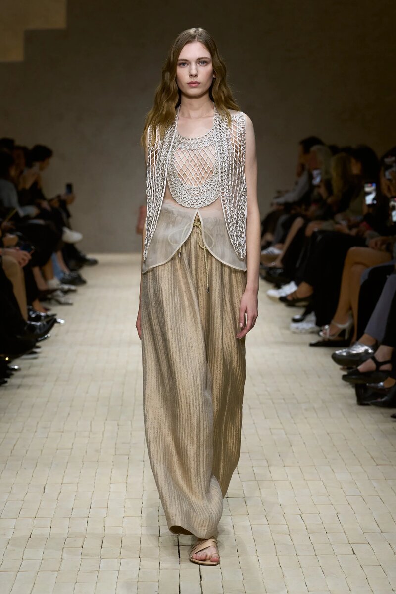 Emporio Armani Spring 2026 Ready-To-Wear