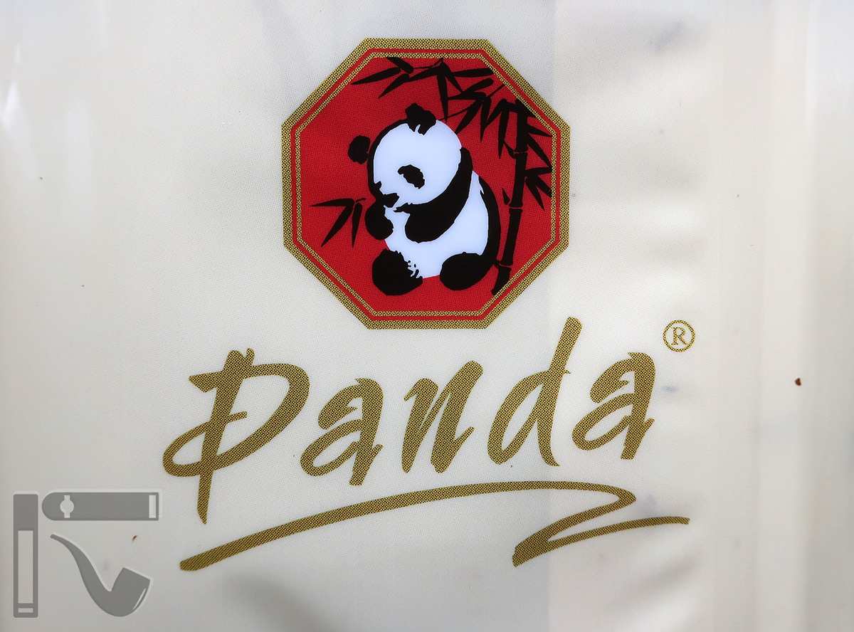 Табак для самокруток Panda. Фото:©канал "Уголок Курильщика"