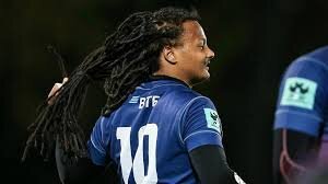 Это Лейтон, он же Экстин, любимец всех болельщиц регби РФ, сейчас играет за Динамо-Москва