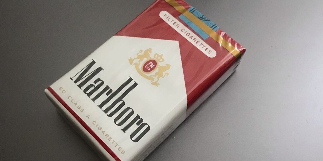 Настоящие сигареты Marlboro из США: как выглядят и чем отличаются от наших?