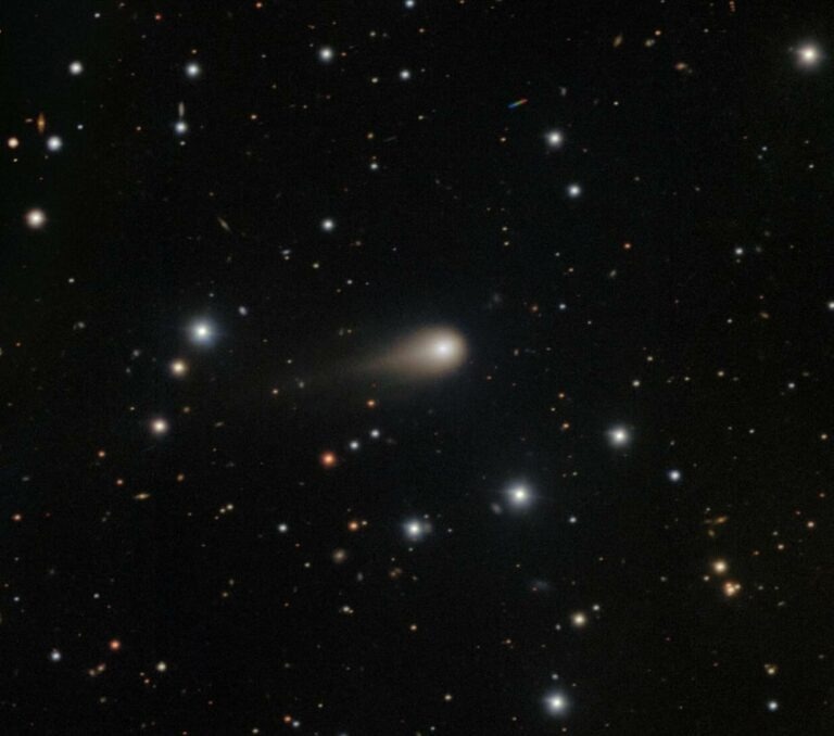     Источник: International Gemini Observatory / NOIRLab / NSF / AURA  /Shadow the Scientist;    
 J. Miller & M. Rodriguez, T.A. Rector (University of Alaska Anchorage), M. Zamani (NSF NOIRLab)