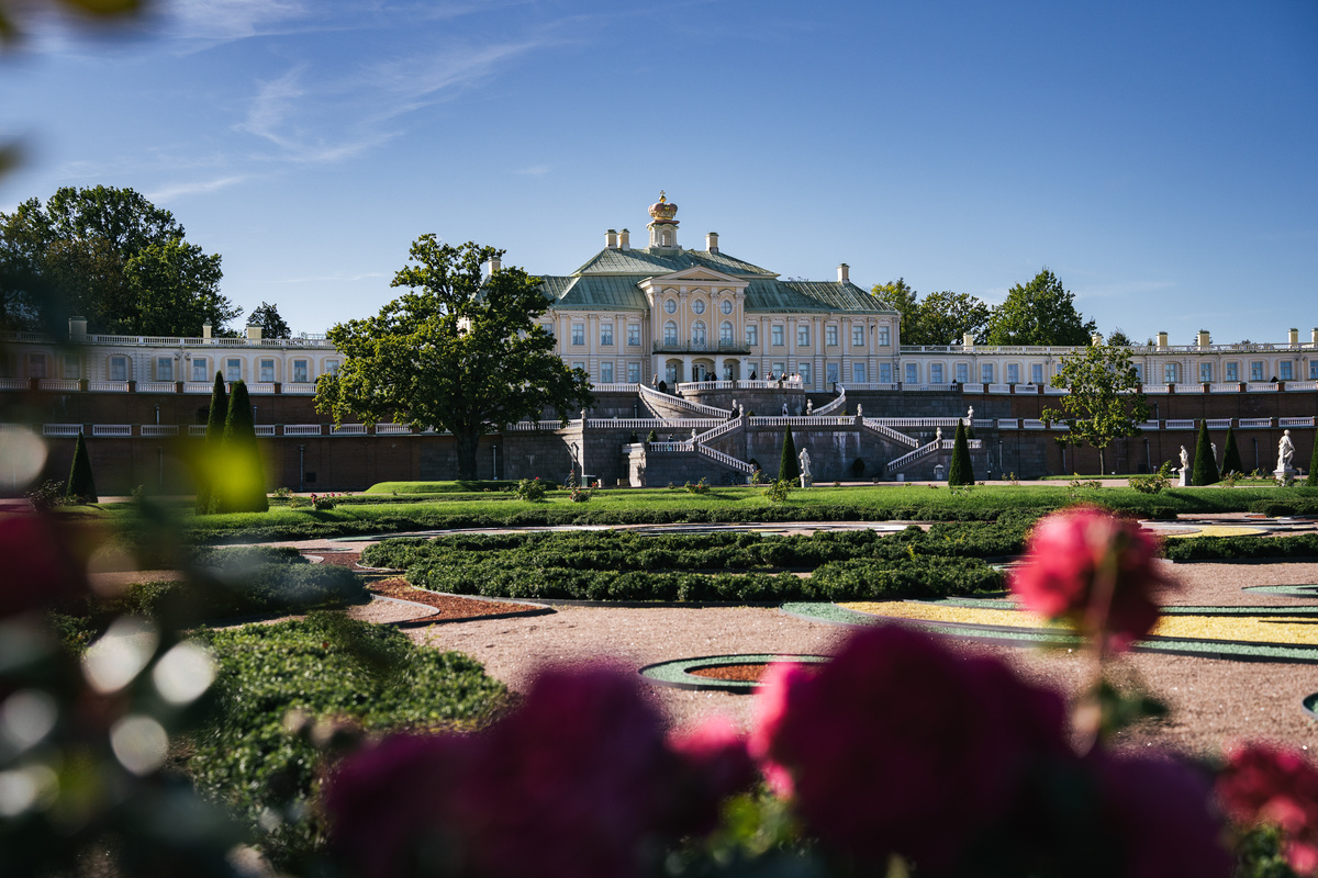 Большой (Меншиковский) дворец