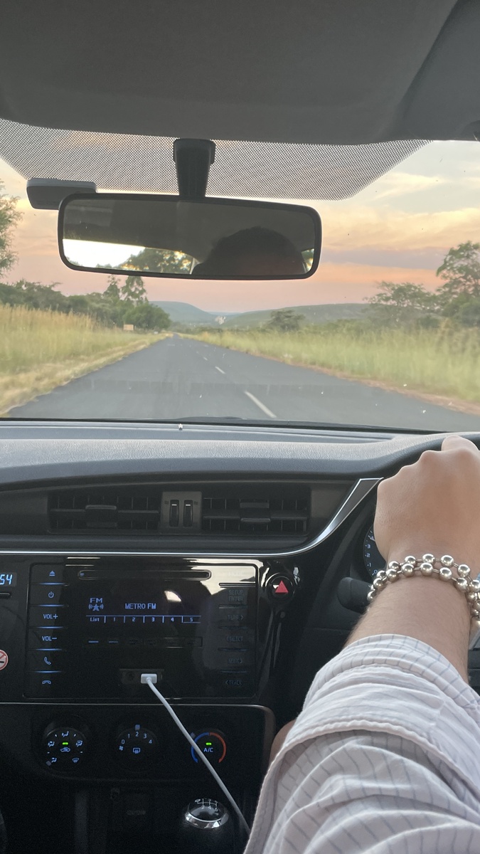 Дорога из Йоханнесбурга к границе с Ботсваной