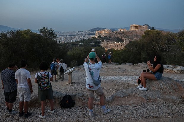    Фото: Louisa Gouliamaki / Reuters