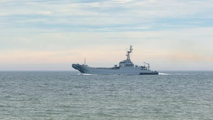     Корабль НАТО патрулирует Балтийское море Gettyimages.ru