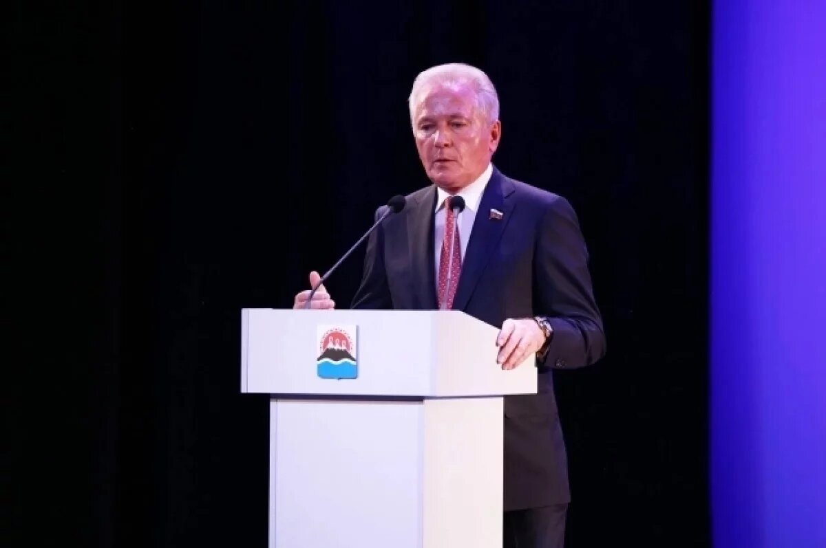    Сенатора РФ от Камчатки Валерия Пономарева удостоили госнаграды