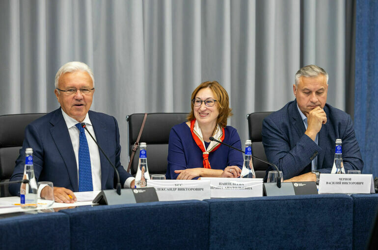   Константин Корнеев