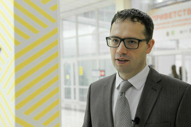   Константин Корнеев