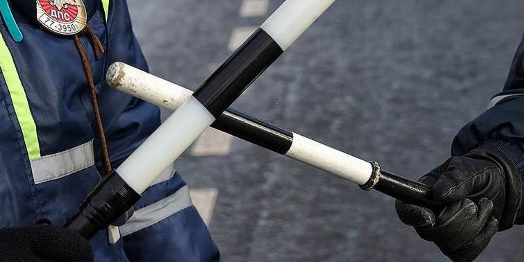 С 1 октября на выезде из города будут забирать машины: водителей предупредили