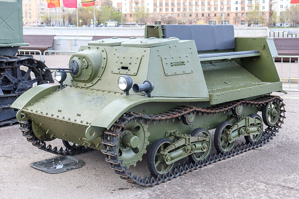 Т-20 «Комсомолец» на выставке исторической военной техники в Парке Горького в мае 2022 года. 