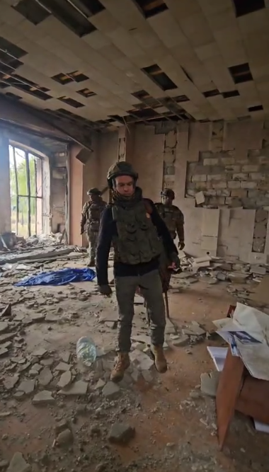    Скриншот видео Михаила Симоняна