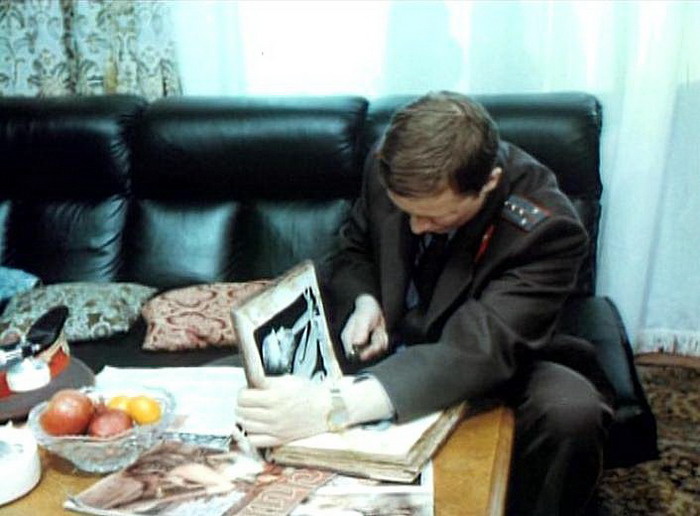 Олег Фомин в фильме "Игра всерьез"