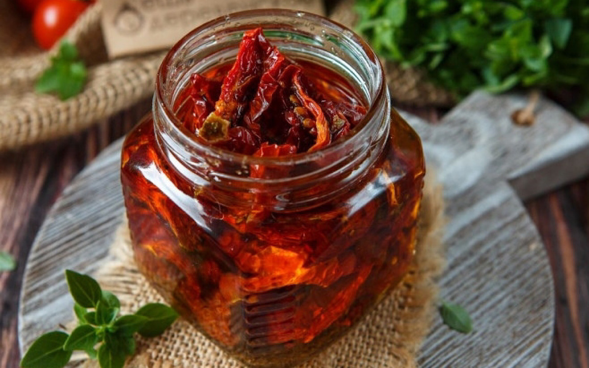 Фото: Buy fresh dried tomato powder + Great Price - Arad Branding co aradbranding.com