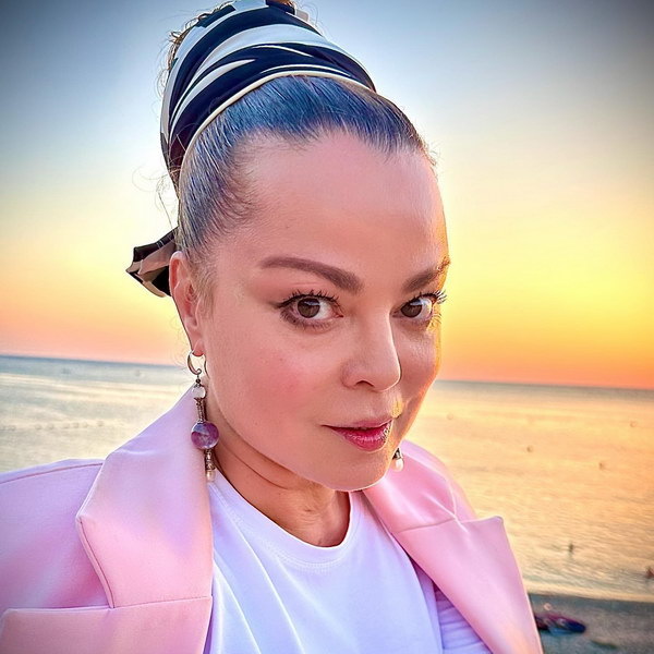     Сегодня 50 лет Наталье Громушкиной