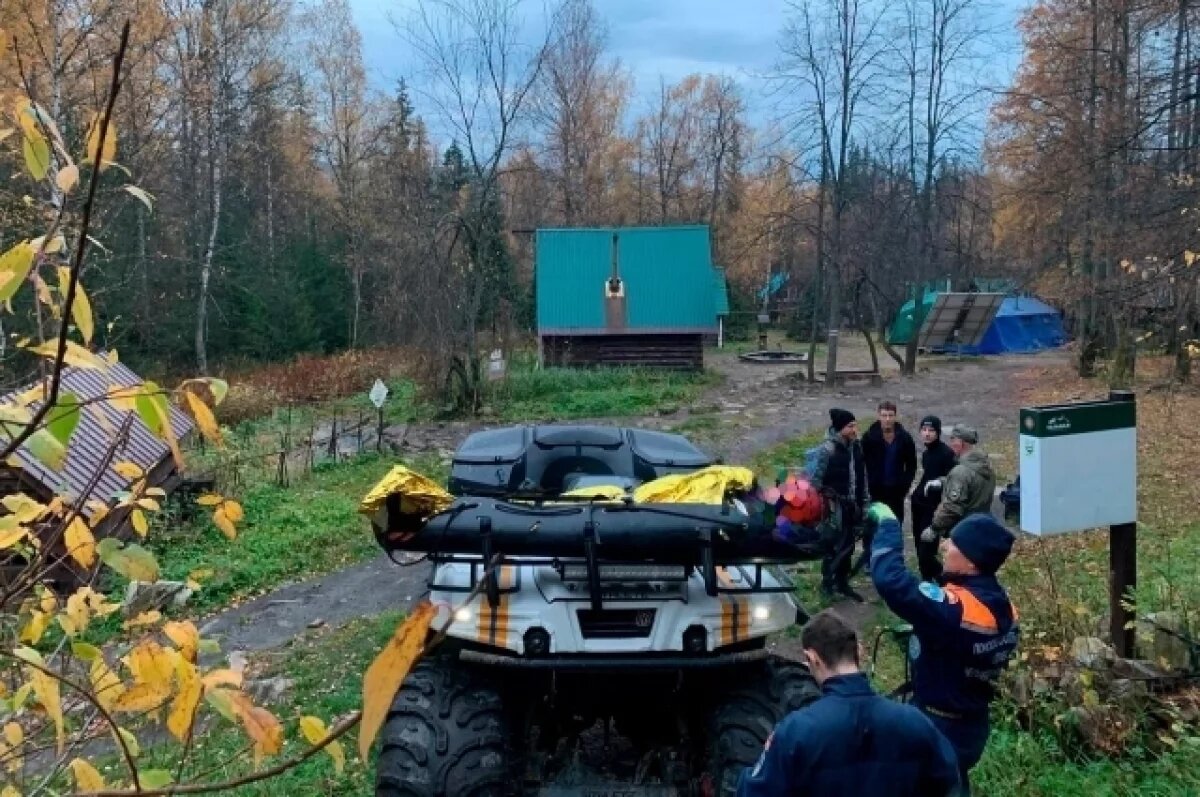    На Таганае спасатели эвакуировали мужчину, упавшего с горы во время спуска