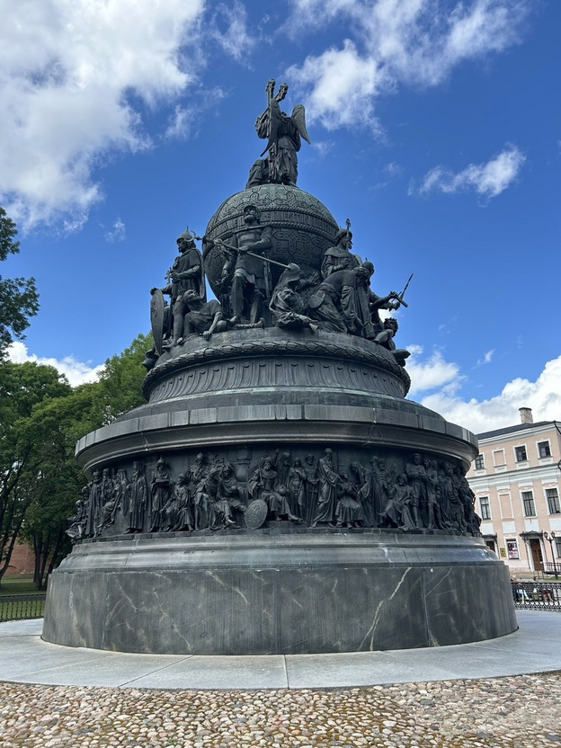    Никита Белых призвал путешествовать по России