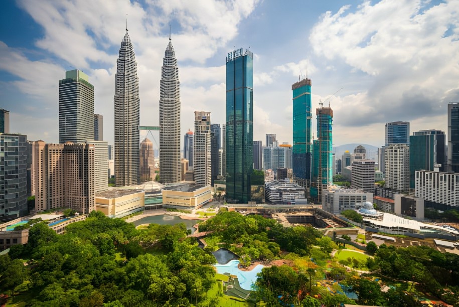 Столица Куала-Лумпур