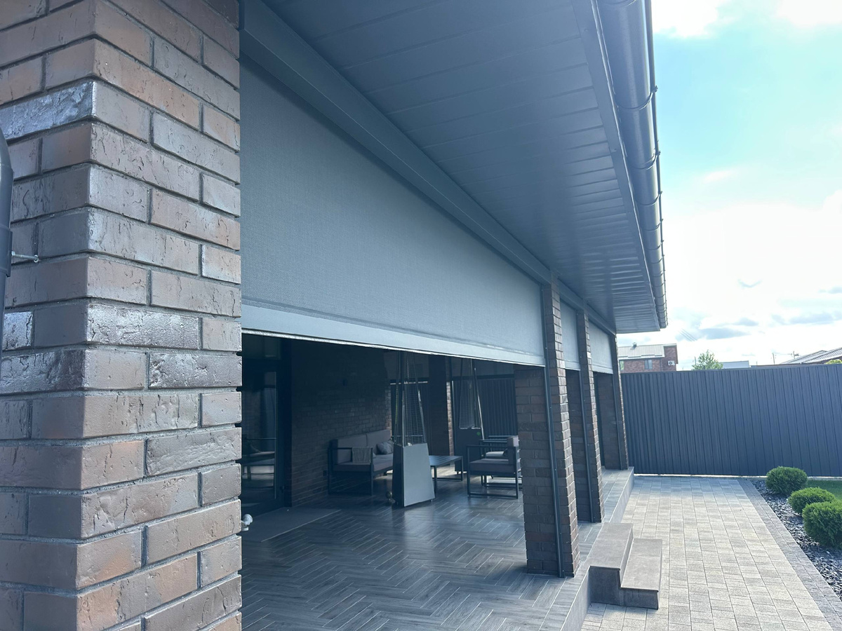 Вертикальная солнцезащита от компании Алютех для защиты дома!