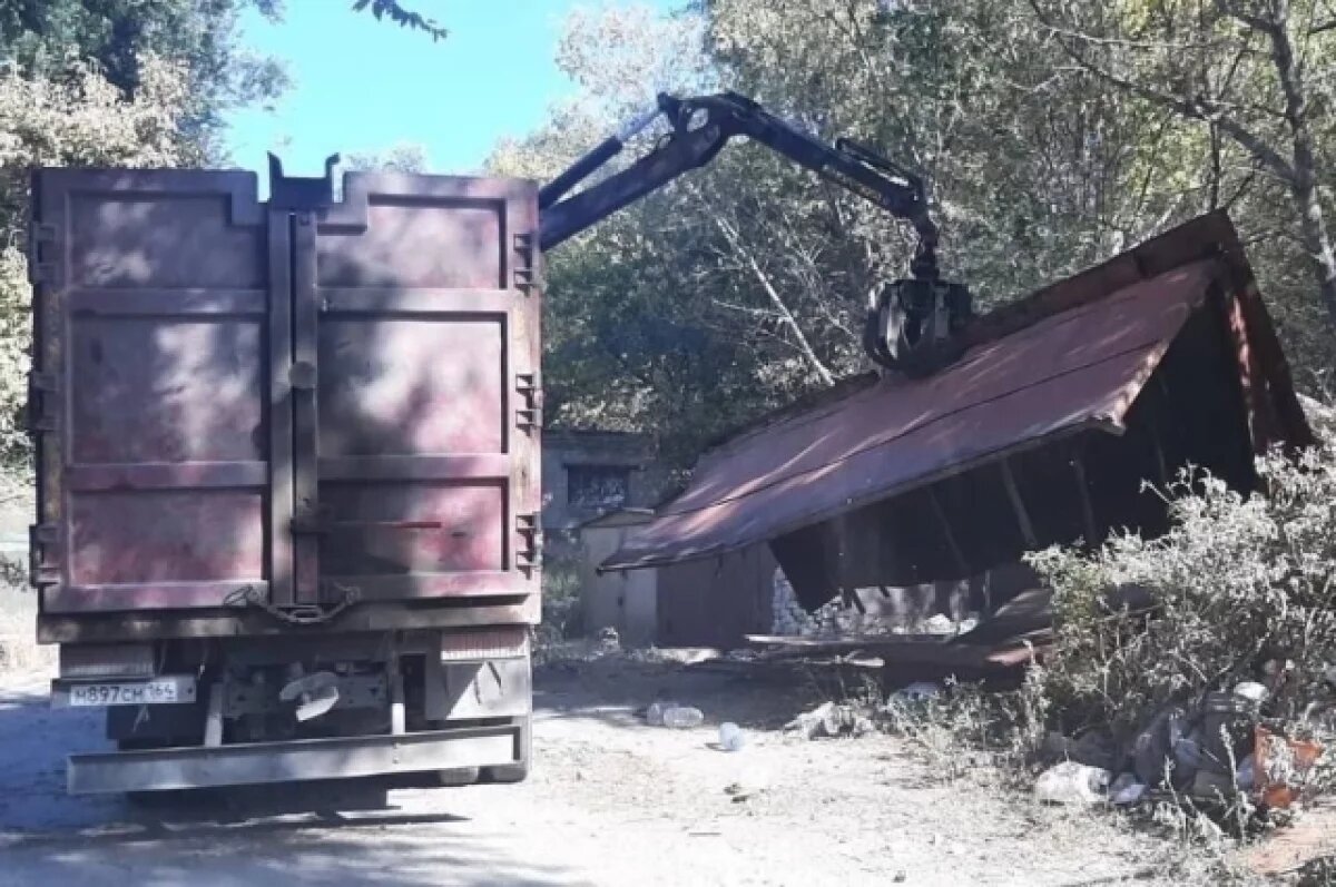    За неделю в Саратове демонтировали 25 гаражей