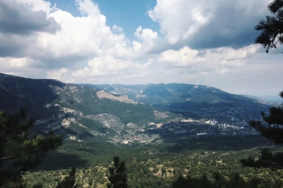    В Крыму в районе горы Бойко спасли туриста