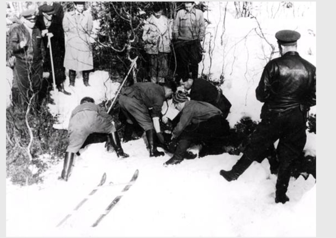 Фото 2 Официальные лица