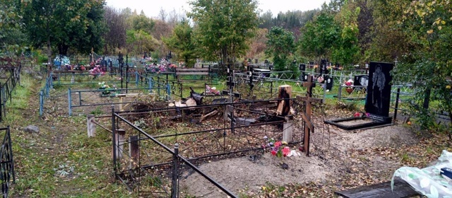    Огненное шоу сняли очевидцы на кладбище в КарелииАдминистрация Шуйского сельского поселения / VK