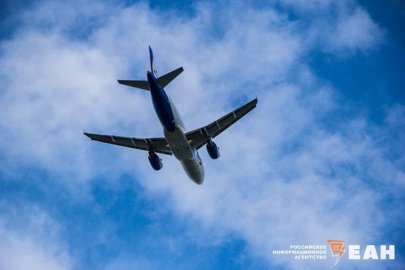    ЕАН. Самолет в воздухе