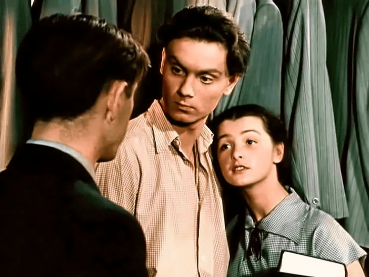 Ольга Бган в фильме "За витриной универмага"