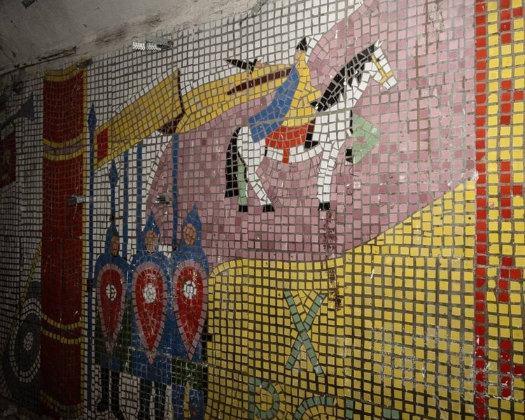     В Курске не отказались от планов восстановления советской мозаики в переходе на Черняховского