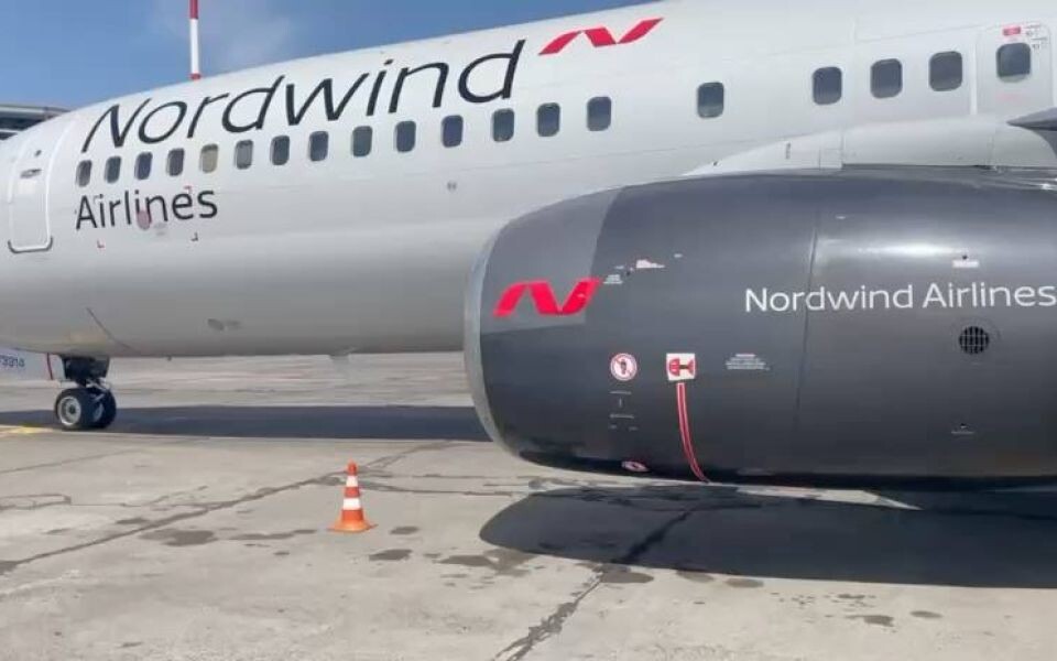    Самолет ООО «Северный ветер»
