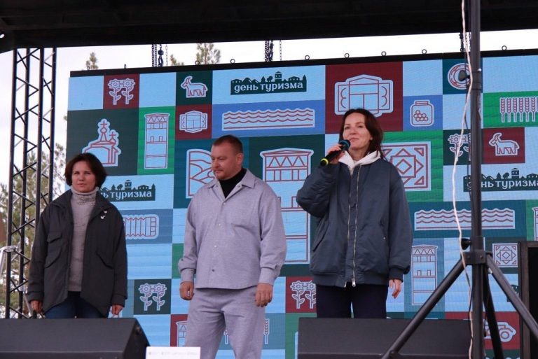    В Чёрном Отроге отпраздновали Всемирный день туризма Оренбуржье