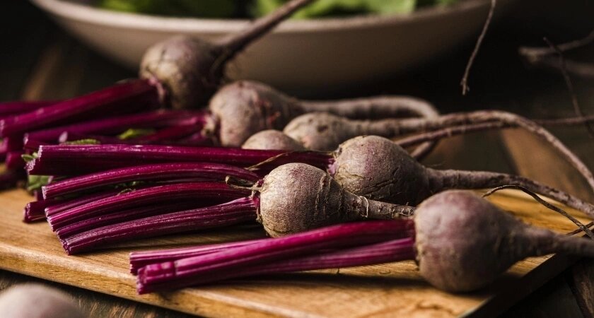    Перестала варить свеклу на салаты: друг повар научил готовить свеклу вкуснее и проще, как они у себя в ресторане делают