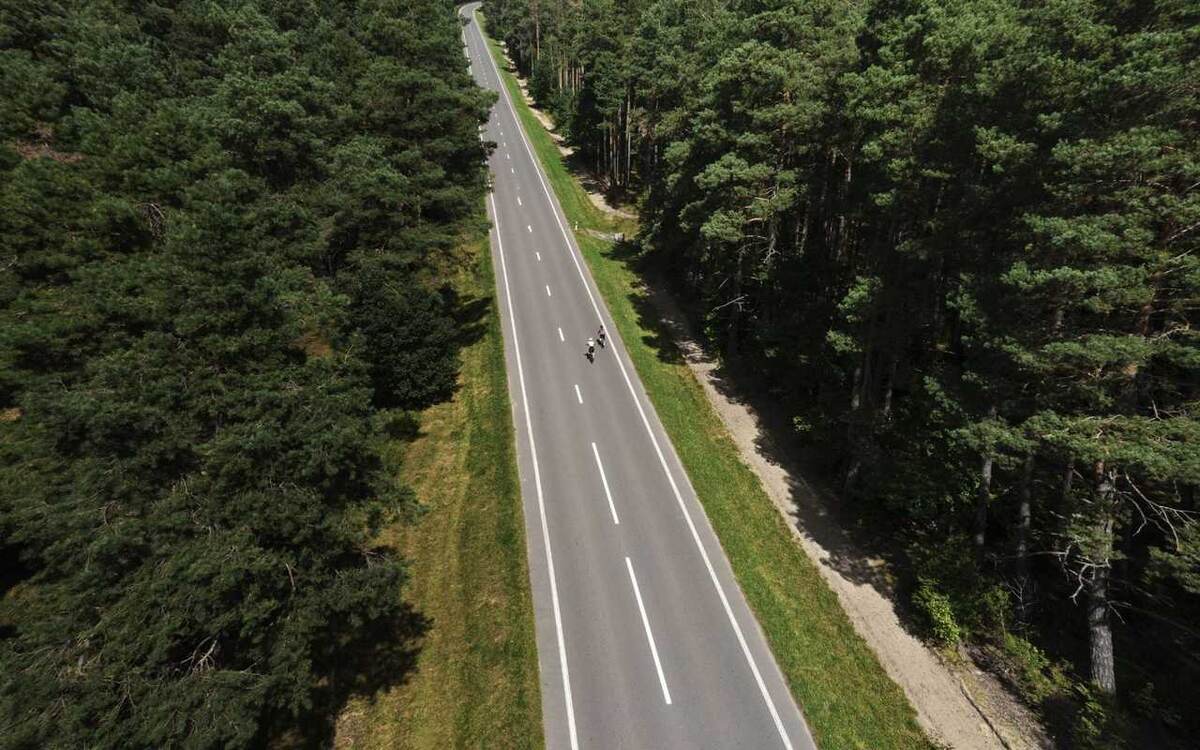    В Тамбовской области отремонтировали дорогу, ведущую к храму Фото – ru.freepik.com