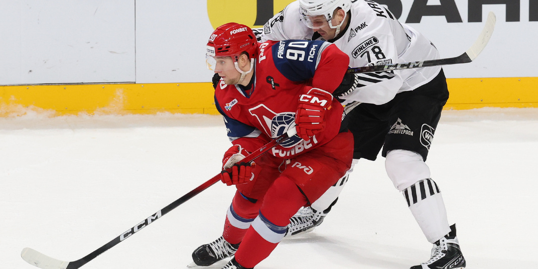 Зачем хоккеисты ломают по 200 клюшек за сезон