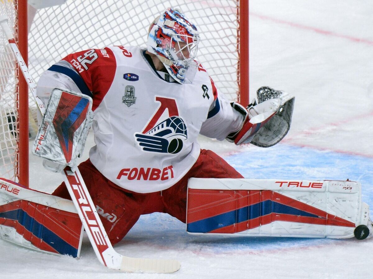    Вратарь Даниил Исаев© РИА Новости / Александр Кондратюк