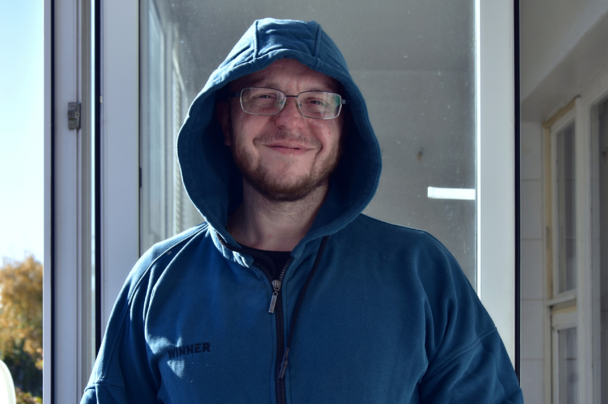 Рома на солнышке