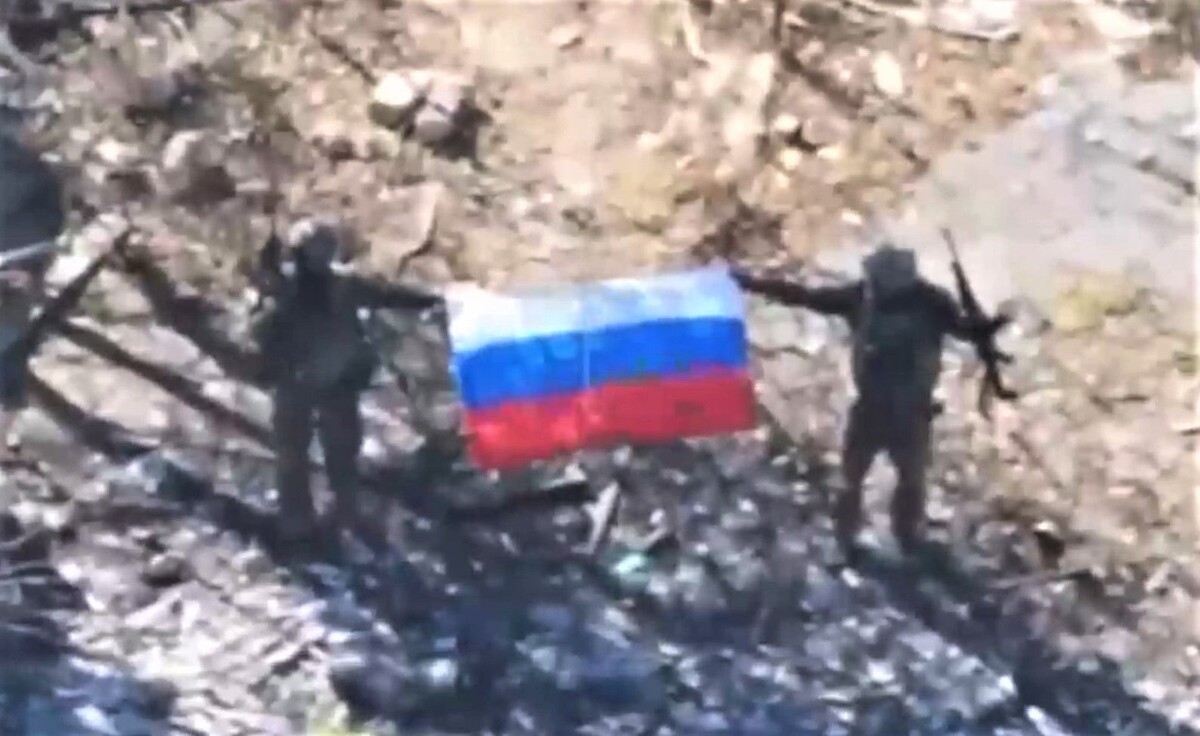     / Источник: Кадр из видео