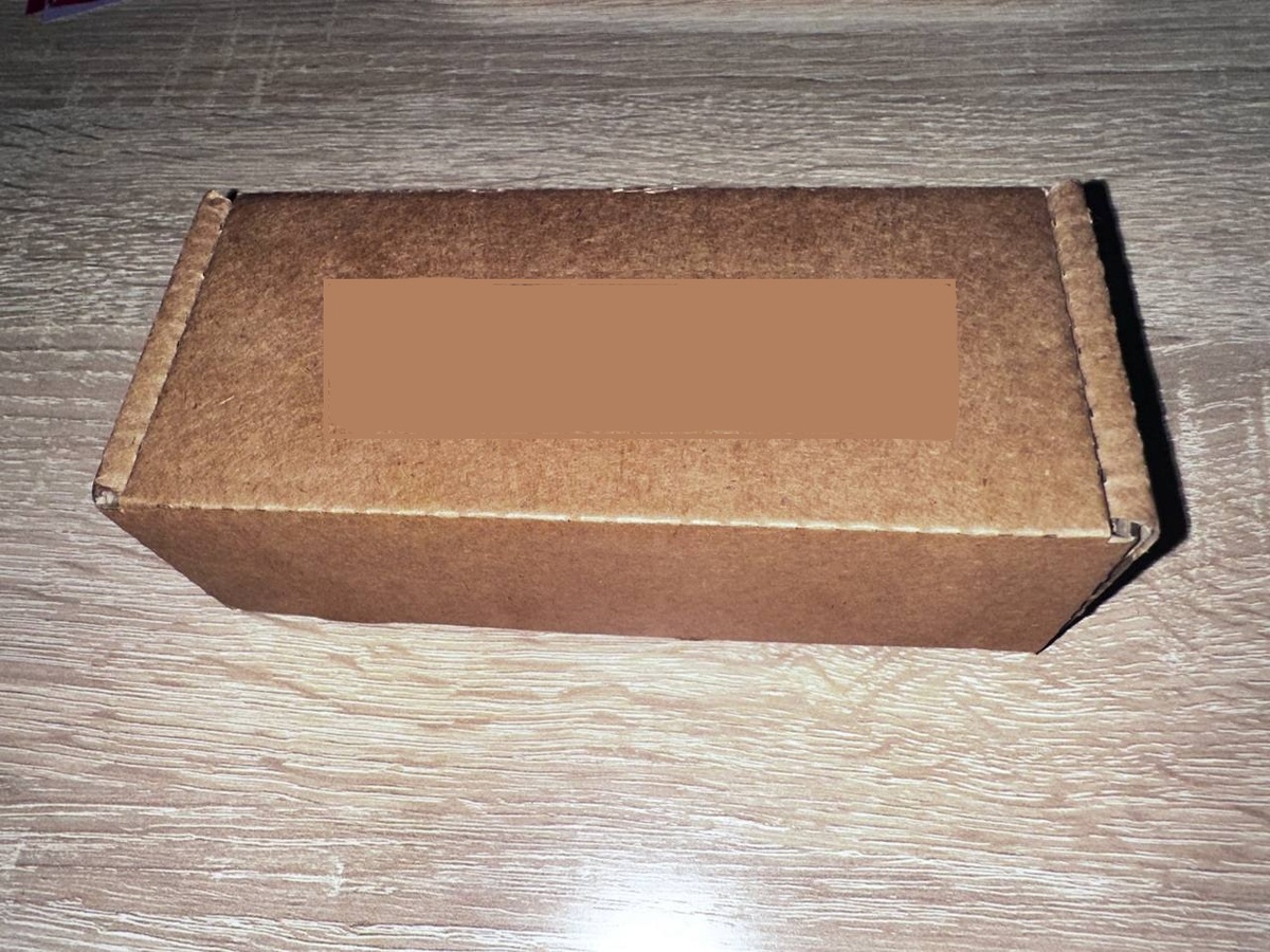 Наборы поставляются в подобных коробочках.