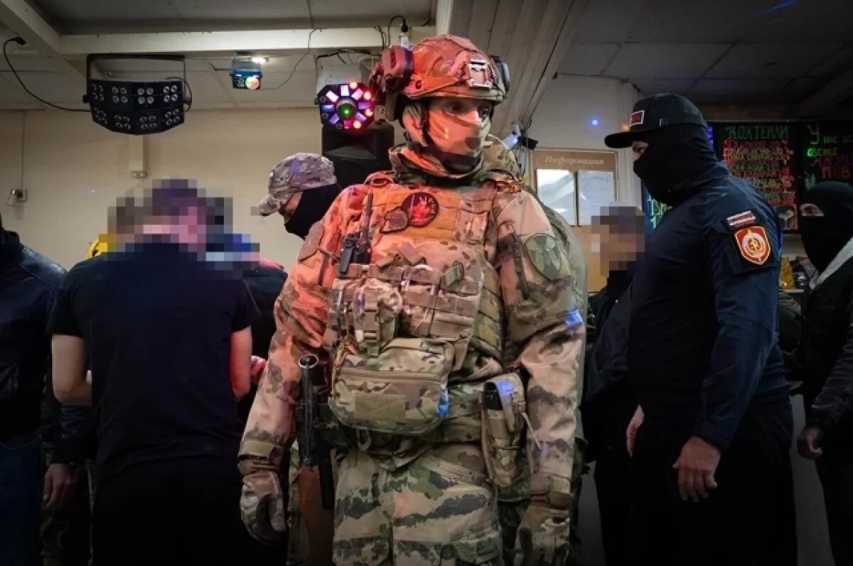    12 повесток в военкомат росгвардейцы выдали гражданам в ходе рейда в Пензе